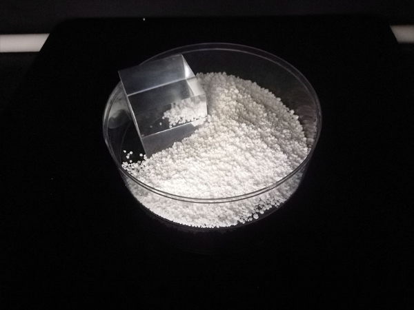 氯化鈣無水刺球